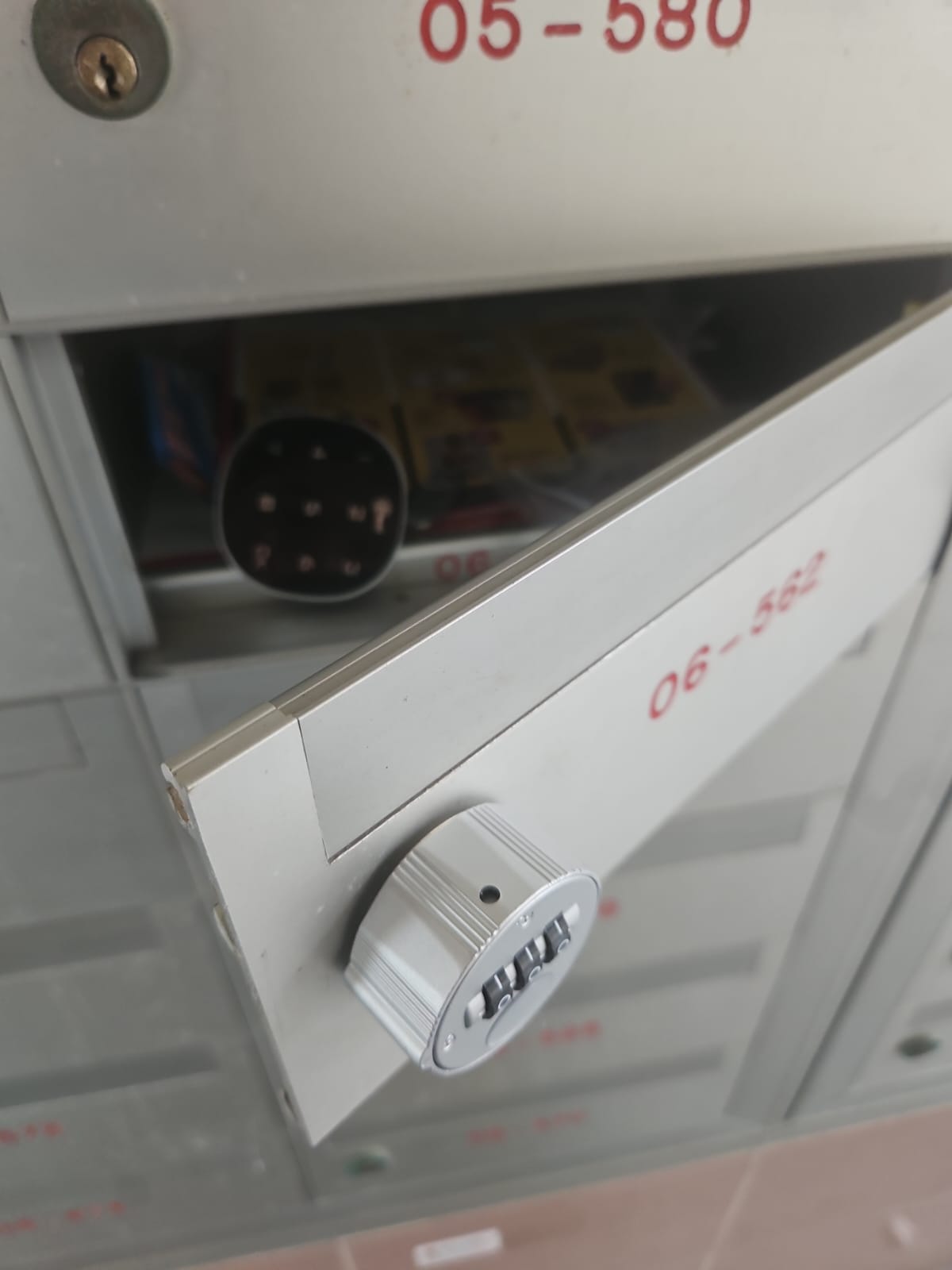 Battery-free code lock fitted after a lost-key call-out